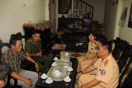 Phòng CSGT Hà Nội tri ân thương binh, thân nhân gia đình liệt sĩ