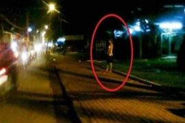 Khách làng chơi bị gái mại dâm giăng bẫy, cướp tài sản trong khách sạn