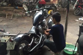 Nhức nhối nạn chế, độ pô xe máy