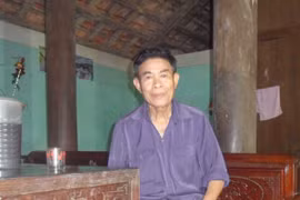 Người cha câm ròng rã 10 năm tìm con lưu lạc bị bán sang Trung Quốc