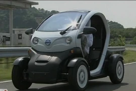 Xe siêu nhỏ chống tắc đường ở Nhật Bản