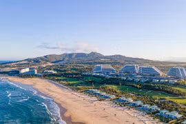 FLC Hotels & Resorts ‘bắt tay’ tập đoàn công nghệ hàng đầu Thái Lan trong dịch vụ nghỉ dưỡng số