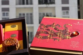 Cùng Vinpearl và Almaz đón “Mùa trăng kiên cường”