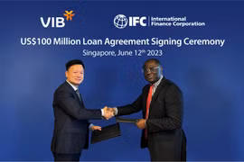 VIB ký kết hợp đồng vay mới với IFC, nâng tổng hạn mức tín dụng lên 450 triệu đô la Mỹ