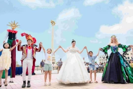 Háo hức chờ màn ra mắt tiện ích ‘siêu VIP’ tại Vinhomes Royal Island