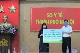 Vinamilk hỗ trợ gần 200.000 sản phẩm cho cán bộ y tế, người dân và trẻ em tại Hà Nội, Hà Nam, Bắc Ninh