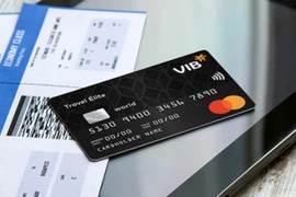 Chủ thẻ Mastercard lần đầu tiên tại Việt Nam có thể thanh toán mọi mua sắm bằng dặm thưởng 