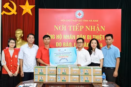 Sữa Cô Gái Hà Lan chung sức hỗ trợ người dân vùng lũ tái thiết cuộc sống sau bão lũ