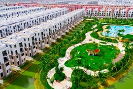 Nhà đầu tư 'đổ bộ' Vịnh Xanh, đón đầu thời kỳ bứt phá của phía Đông Hà Nội