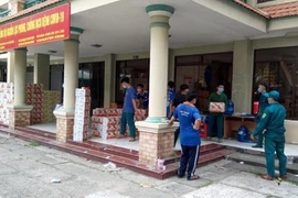 Tân Hiệp Phát trao tặng 36.000 sản phẩm đến các khu vực cách ly tỉnh Bình Dương