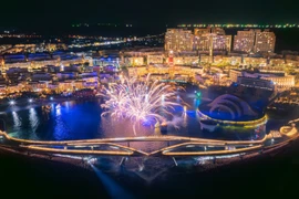 Tết Dương lịch nhiều nơi vắng vẻ, Phú Quốc khách đông nườm nượp, đâu là lý do?