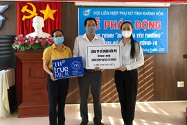 TH trao tặng 48.000 sản phẩm tốt cho sức khỏe, chung tay cùng Khánh Hòa chống dịch Covid-19