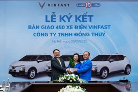 Lado Taxi mua thêm 300 xe VinFast VF 5 Plus để mở rộng dịch vụ taxi điện