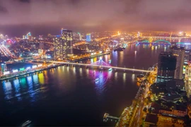 DIFF kết thúc, Đà Nẵng vẫn bắn pháo hoa hàng đêm đến hết mùa hè với show diễn này