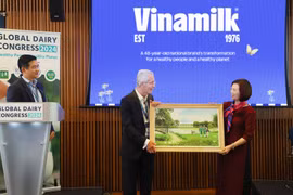 Từ thương hiệu sữa ‘quốc dân’ đến giá trị 'tỷ đô' trong Top 10 thế giới, Vinamilk đã làm điều đó như thế nào?