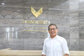 Triết lý “khác người” của vị giáo sư Ironman 