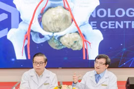 Chàng trai trẻ vượt ‘cửa tử’ sau ca phẫu thuật khối u xương khổng lồ cực hiếm gặp