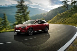 Khách Việt ‘săn’ VF 8 vì sợ lỡ đợt ưu đãi ‘khủng’ hiếm có