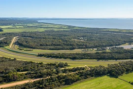 VinFast mua Trung tâm thử nghiệm xe của GM tại Australia