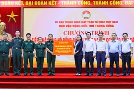 MB ủng hộ hơn 14 tỷ đồng cho đồng bào ảnh hưởng bởi bão lũ