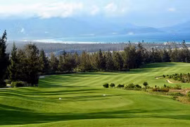 Hội mê golf truyền tai nhau những điểm check-in siêu hot hè này