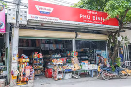 Chủ “tạp hóa công nghệ” thích ứng nhanh trong mùa dịch