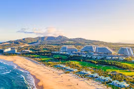 FLC Grand Hotel Quy Nhơn giành ‘cú đúp’ tại Giải thưởng bất động sản châu Á - Thái Bình Dương 2022