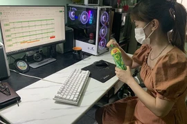 Còn gần 100 ngàn giải thưởng, trong đó có 1,2 tỷ đồng chờ khách hàng trong 10 ngày tới