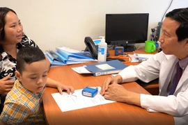 Tạp chí khoa học danh tiếng hàng đầu thế giới công bố nghiên cứu điều trị tự kỷ của Vinmec