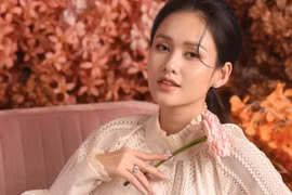 Cảm hứng hoa hồng trong những bộ sưu tập thời trang kinh điển 