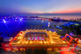 Sun Group ra mắt nhà hàng bia thủ công đầu tiên bên bãi biển tại thị trấn Hoàng Hôn