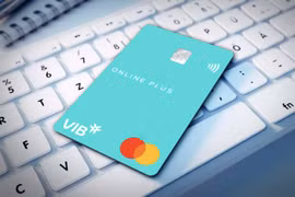 Vui cùng chiến thắng của đội tuyển Việt Nam, VIB ưu đãi đến 63% cho chủ thẻ tín dụng