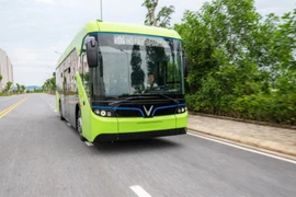 Xe buýt điện có đạt mục tiêu kép về giao thông và môi trường?