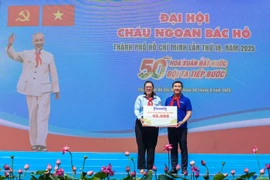 Vinamilk tặng 50.000 hộp sữa cho thiếu nhi TP. HCM hướng đến sự kiện đặc biệt 30/4