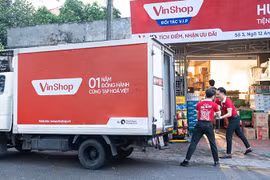 Bán lẻ Việt vào mùa Tết, tạp hóa truyền thống cạnh tranh như thế nào?
