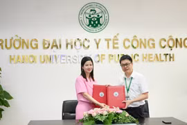 Trường đại học y tế công cộng và Quỹ VinFuture hợp tác phòng chống - kiểm soát thuốc lá điện tử học đường