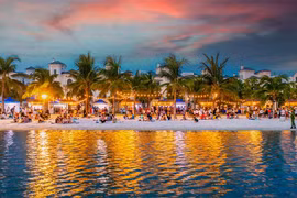 ‘Sốt xình xịch’ với lễ hội biển Summer Dream cực hoành tráng của Vinhomes