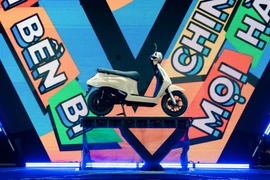 Khách Việt 'phát sốt' với xe máy điện đi hơn 260km, giá hơn 20 triệu đồng