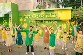 Âm hưởng vui tươi rộn rã của MV “Quốc tế dọn nhà”