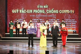 Đề xuất ưu tiên tiêm vaccine phòng Covid-19 cho người lao động ngành bán lẻ