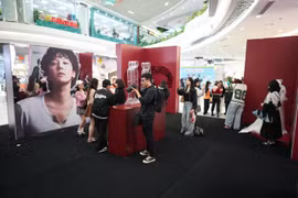 Fan đổ về Ocean City ‘check in’ G-DRAGON 2025 WORLD TOUR [Übermensch] IN HANOI, háo hức chờ concert lịch sử