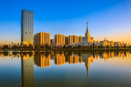 Cú "lội ngược dòng" ngoạn mục của phía Đông Thủ đô