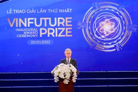 Giáo sư Đại học Cambridge: ‘VinFuture giúp đẩy nhanh bước tiến khoa học, công nghệ’