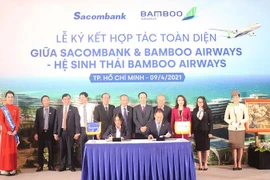 Sacombank và Bamboo Airways hợp tác toàn diện