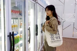 Giới trẻ hào hứng ‘Thu gom vỏ hộp, lan tỏa sống xanh’ cùng TH true MILK