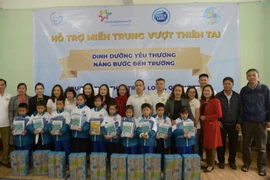 Sữa Cô gái Hà Lan mang dinh dưỡng yêu thương, nâng bước đến trường cho học sinh vùng lũ Quảng Trị