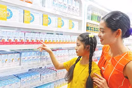 Ra mắt Nước uống sữa trái cây công thức TOPKID hỗ trợ phát triển não bộ và chiều cao