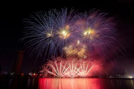 DIFF 2023 đêm thứ 2: Cuộc chiến của ‘xứ sở lá phong’ và ‘quý tộc Pháp’