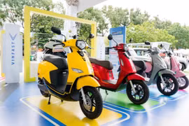 Đi tìm lời giải cho sức hút ngày càng 'khủng' của xe máy điện VinFast