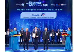 VietinBank đoạt giải thưởng Doanh nghiệp chuyển đổi số xuất sắc Việt Nam năm 2021